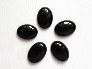 13*18*5mm橢圓蛋面黑瑪瑙